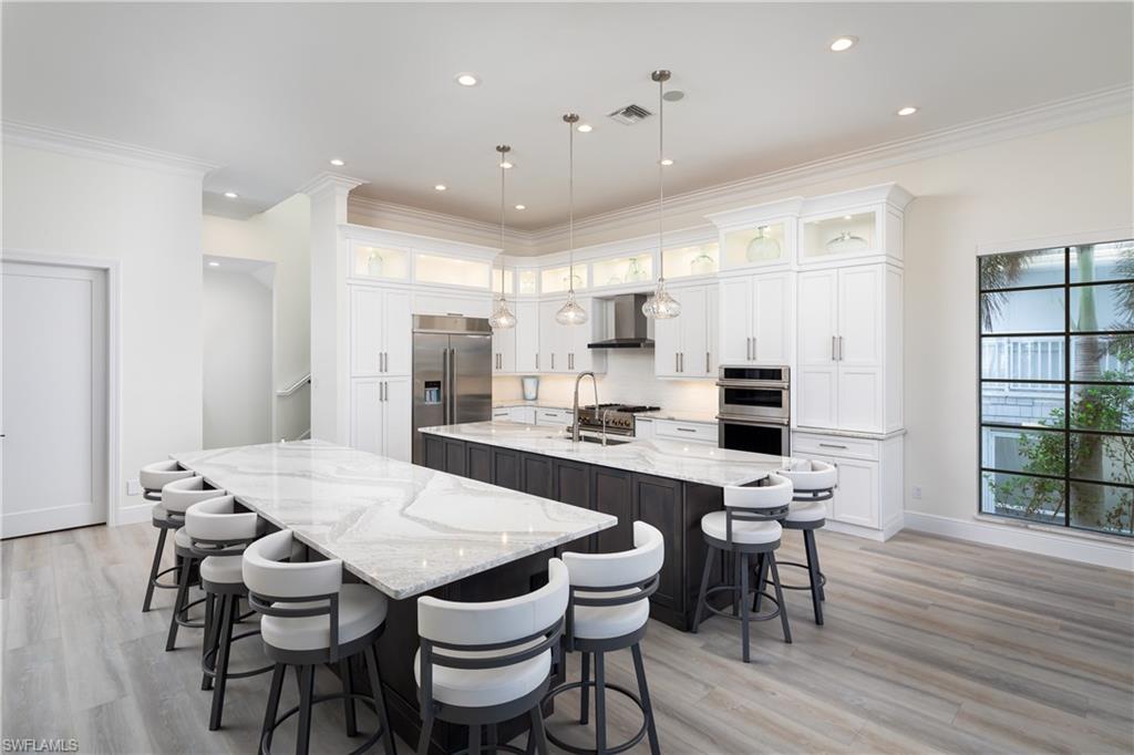 VENETIAN GARDENS - Residential