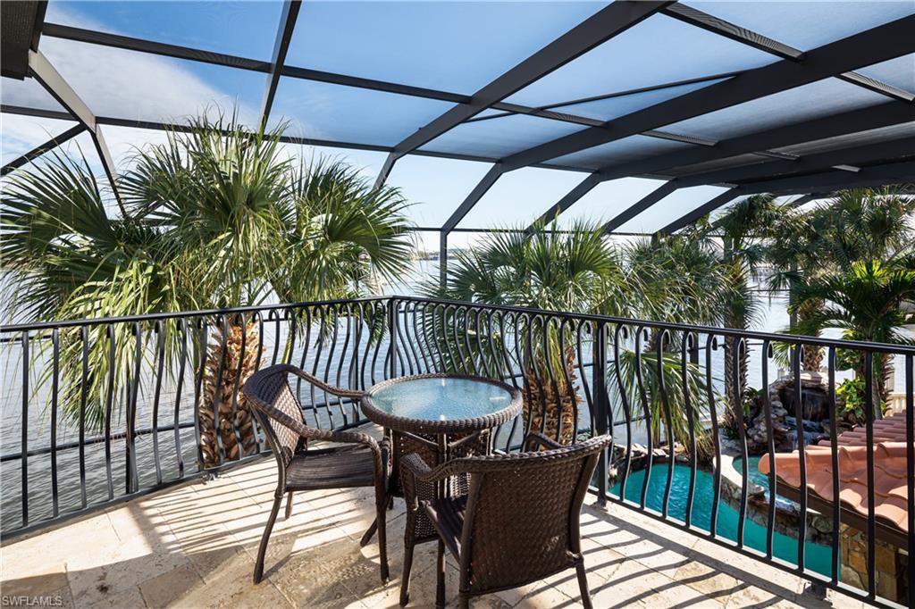 VENETIAN GARDENS - Residential