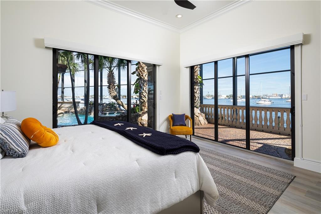 VENETIAN GARDENS - Residential