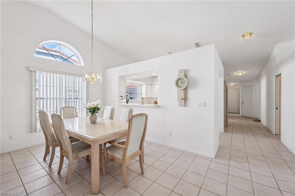 MELROSE GARDENS - Residential