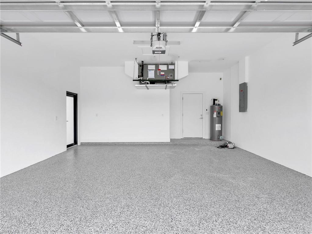 PORT CHARLOTTE - Residential Lease