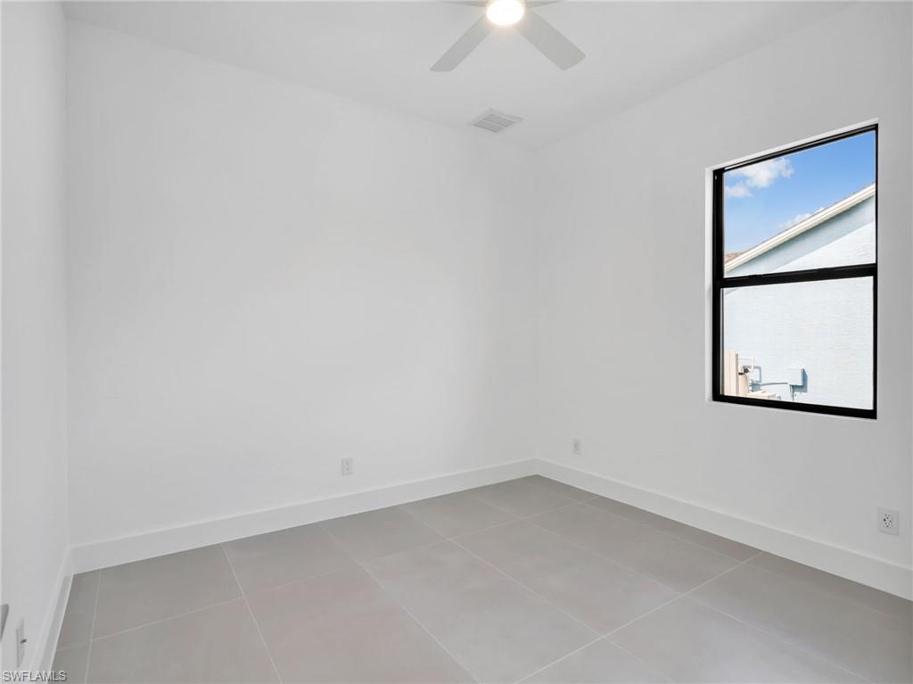 PORT CHARLOTTE - Residential Lease