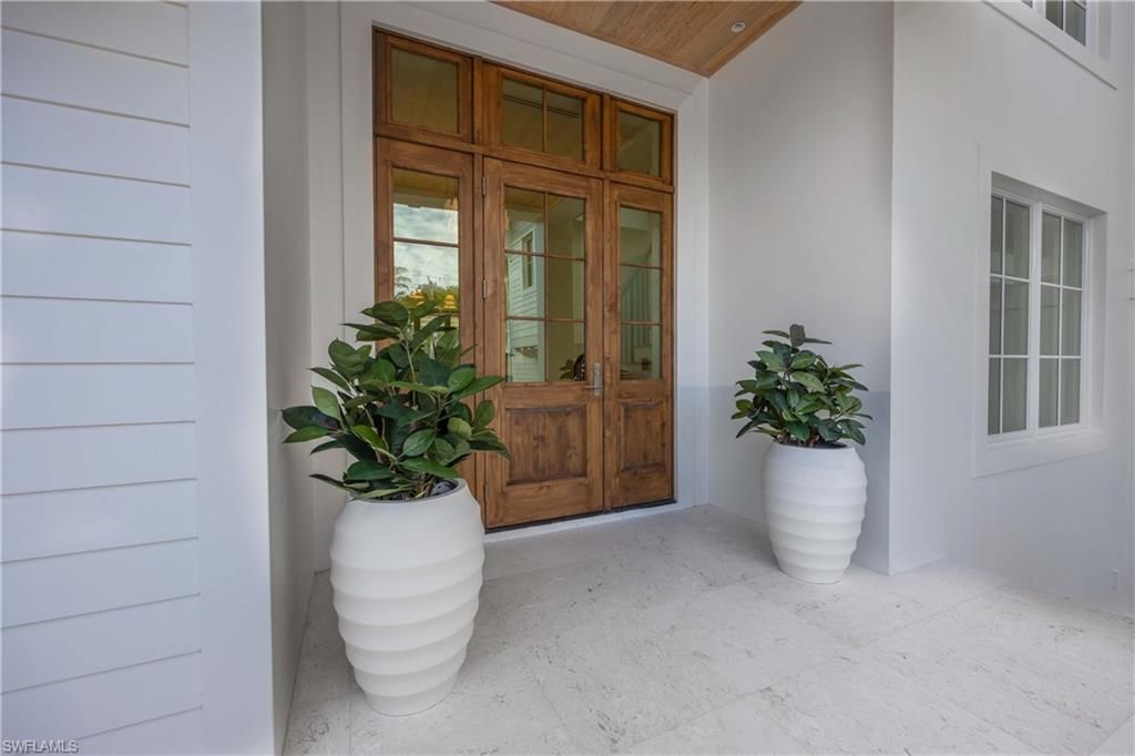 Photo of 3295 Gordon DR, NAPLES, FL 34102 (MLS # 224098622)