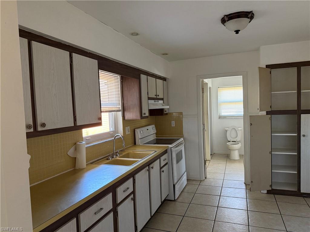 LEHIGH ACRES - Residential Lease