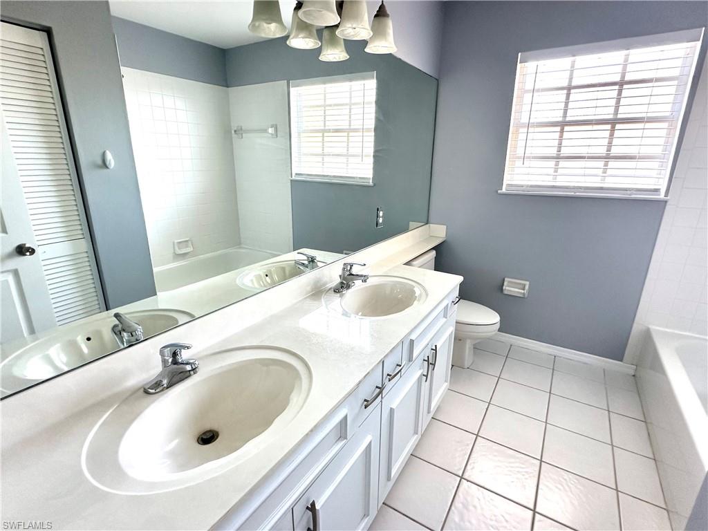 BONITA GOLF CLUB VILLAS - Residential