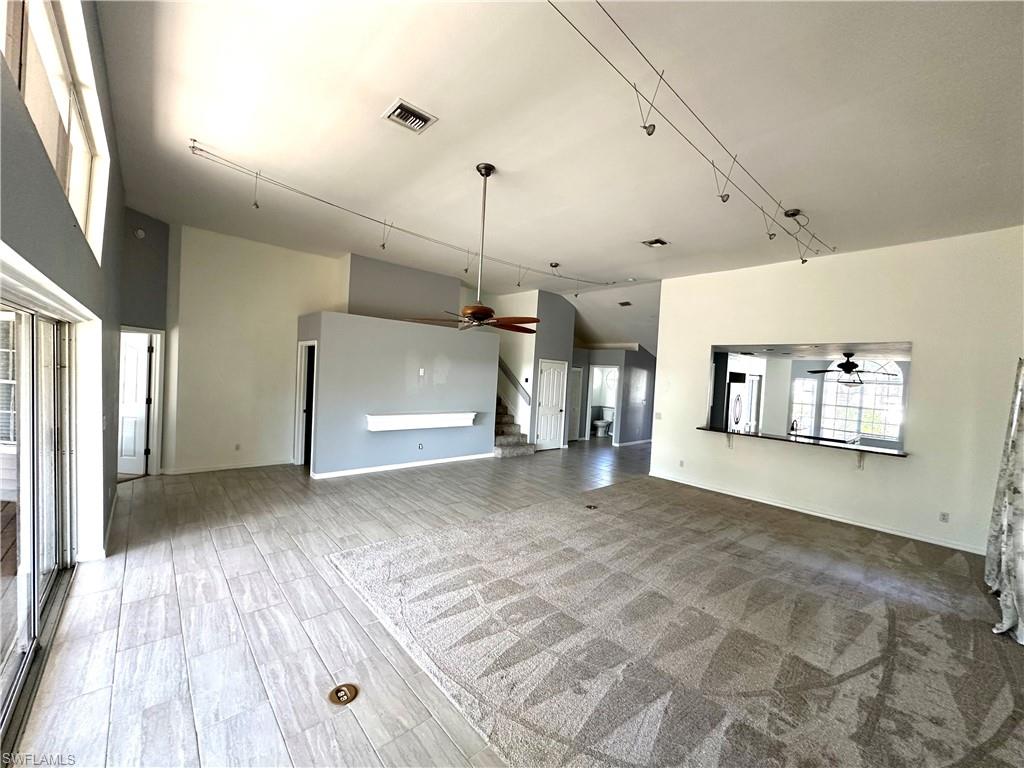 BONITA GOLF CLUB VILLAS - Residential