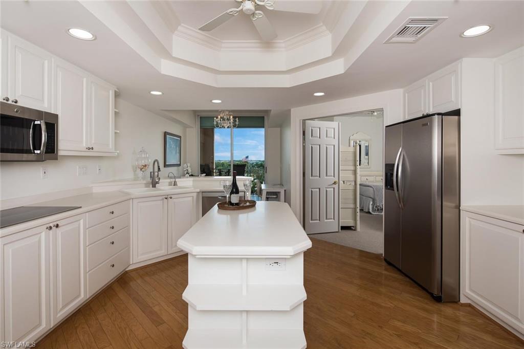 PELICAN ISLE - Residential