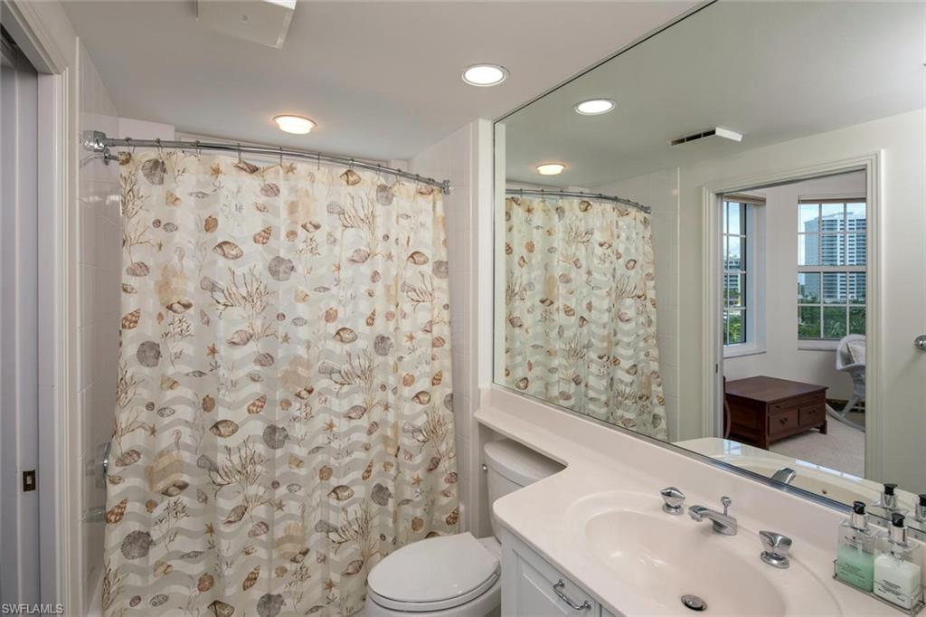 PELICAN ISLE - Residential