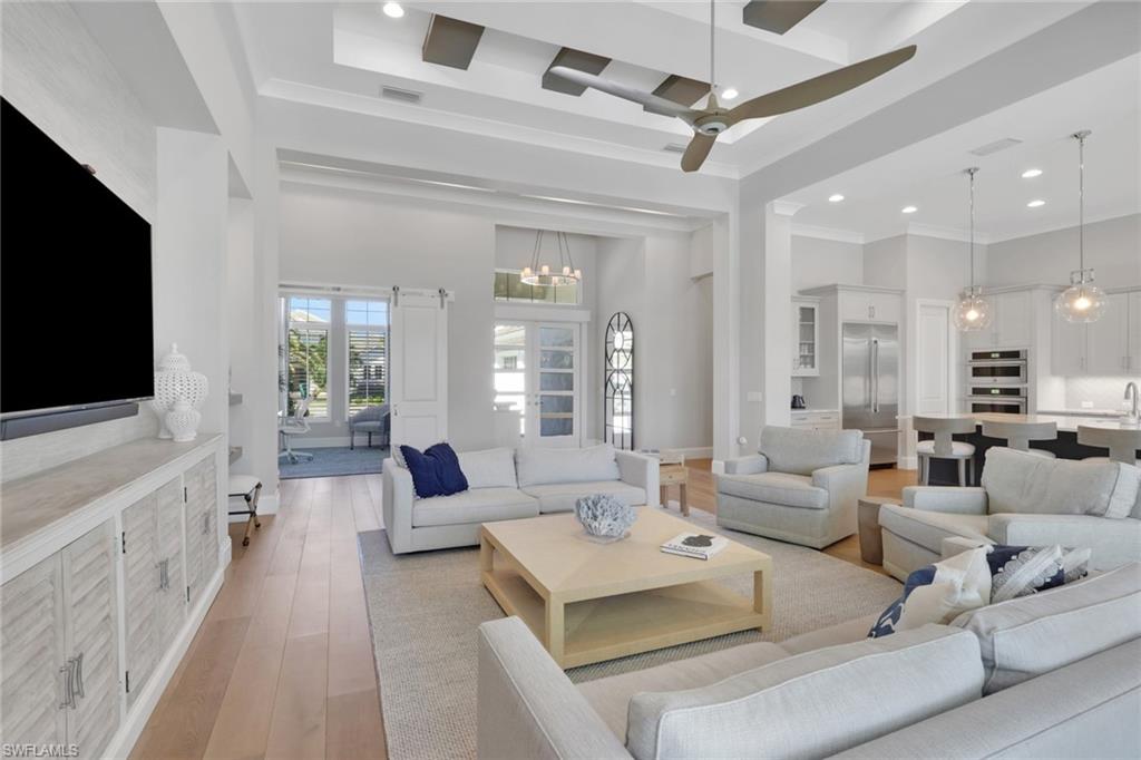 ISLES OF COLLIER PRESERVE - Residential