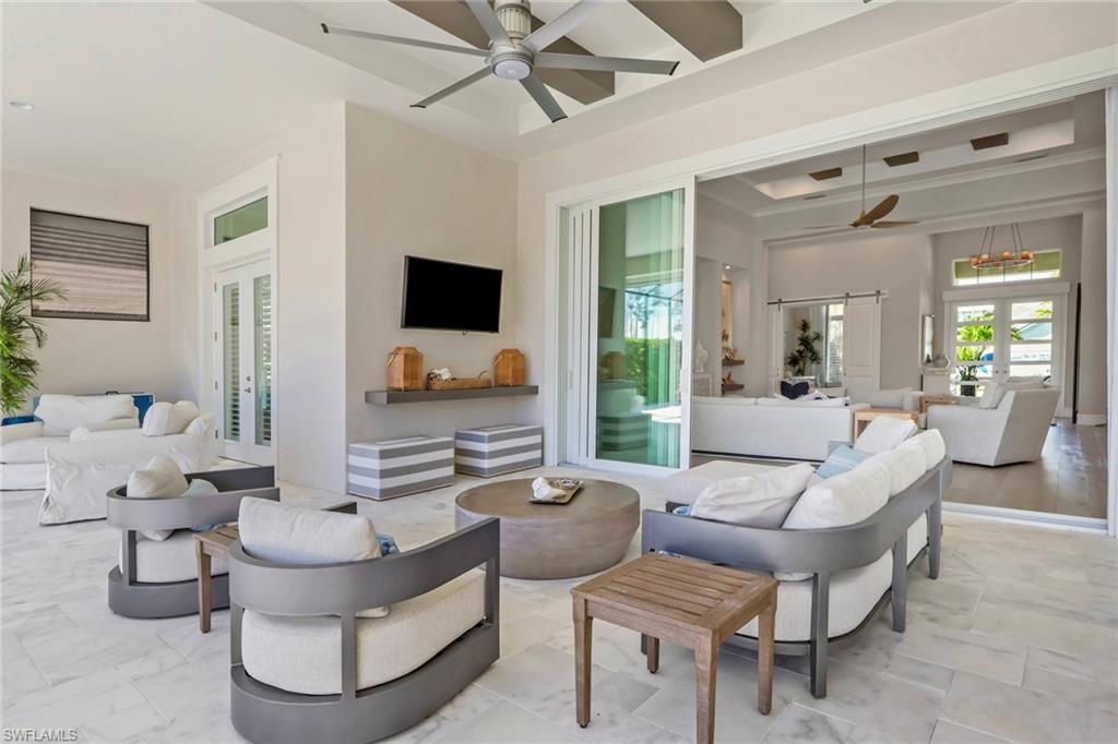 ISLES OF COLLIER PRESERVE - Residential