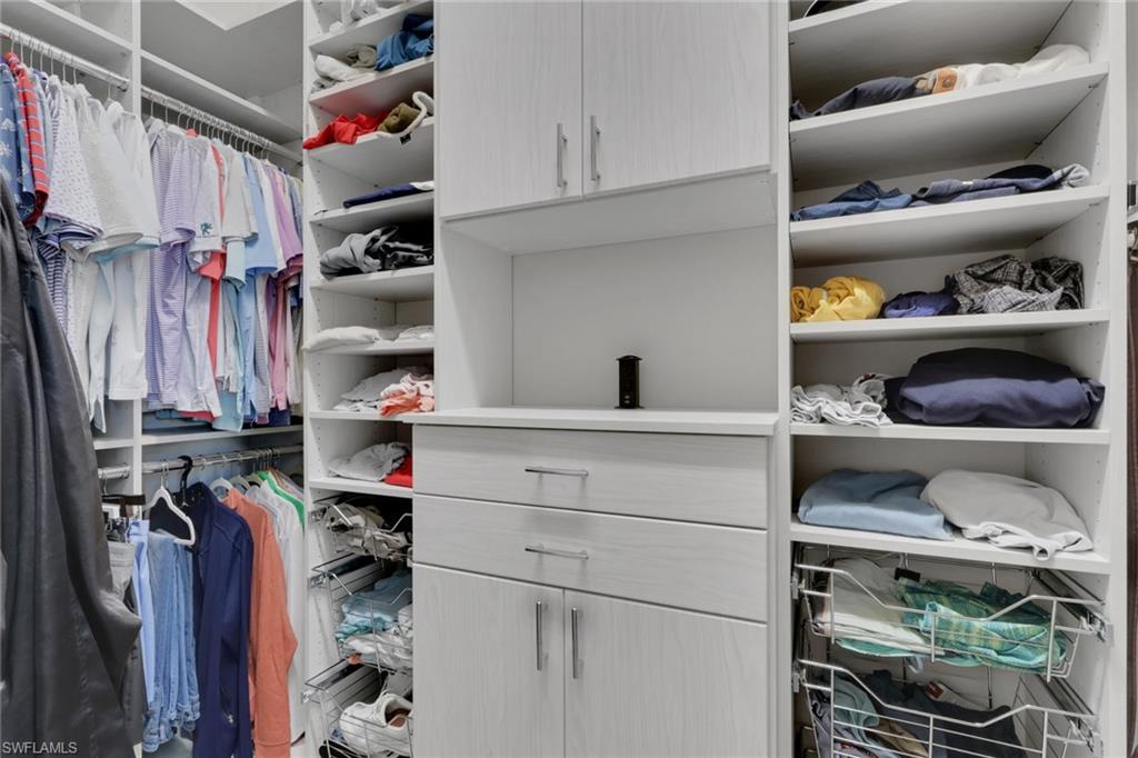 ISLES OF COLLIER PRESERVE - Residential