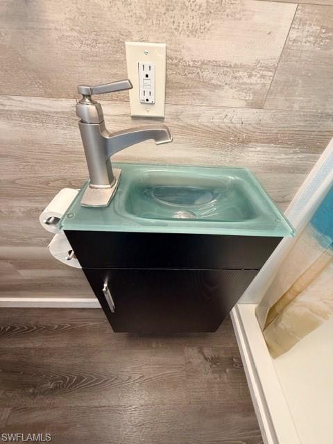 CYPRESS TRAIL RV RESORT - Land