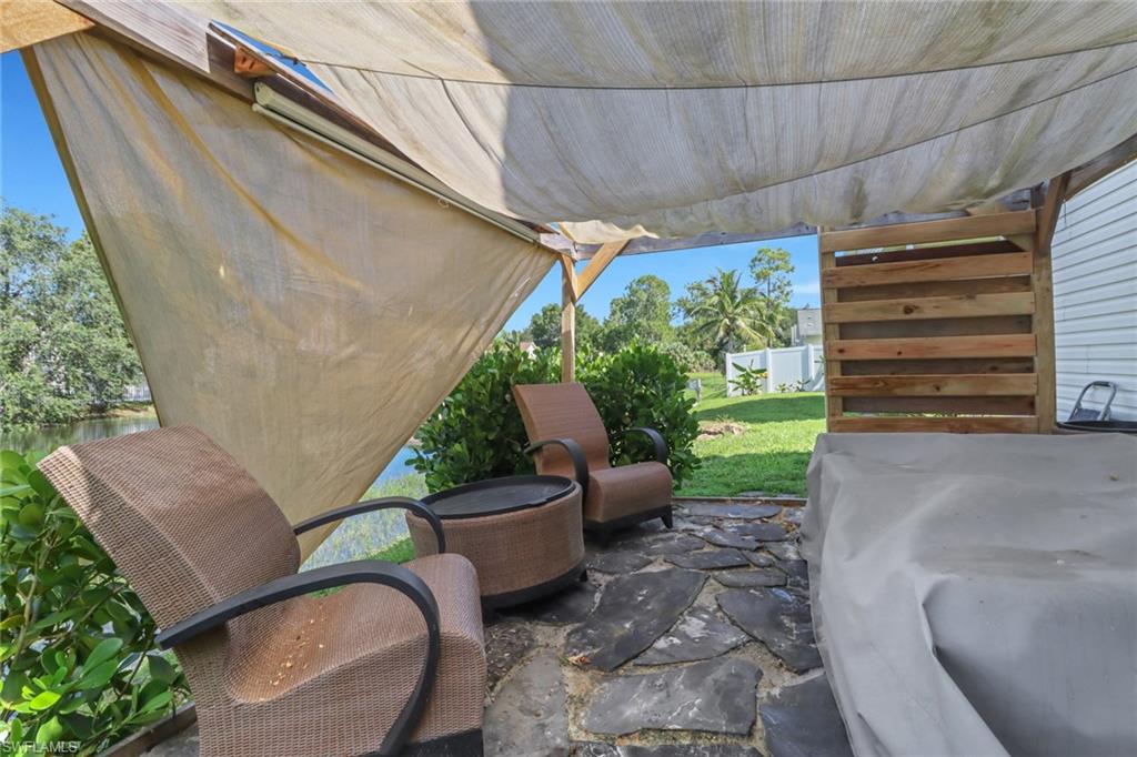 LEAWOOD LAKES - Residential