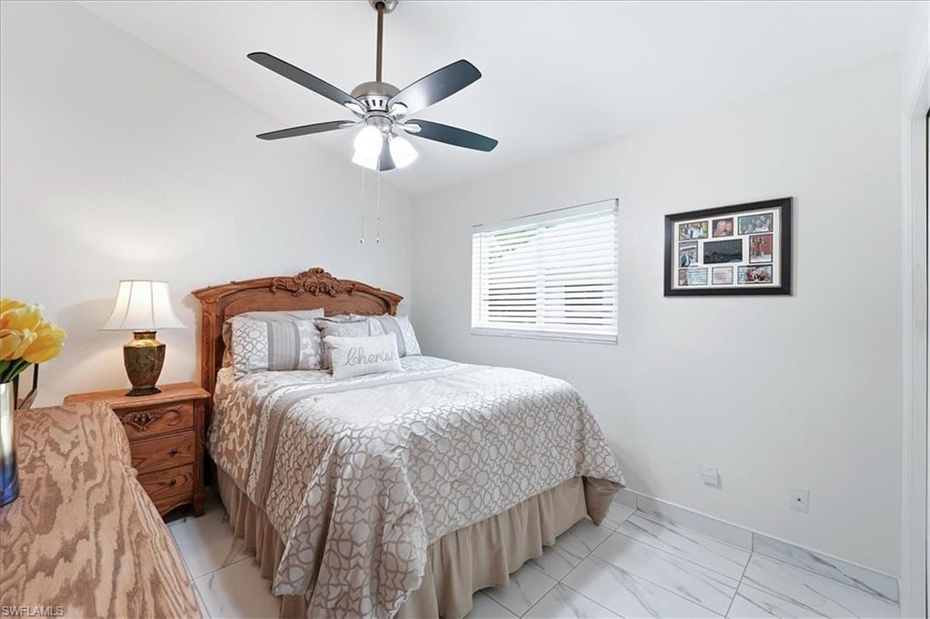 SABAL SPRINGS GOLF AND RACQUET CLUB - Residential