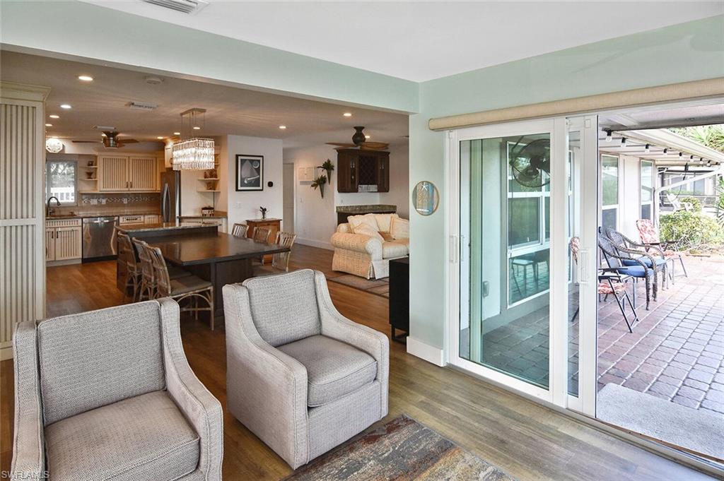 CALOOSA BAYVIEW - Residential