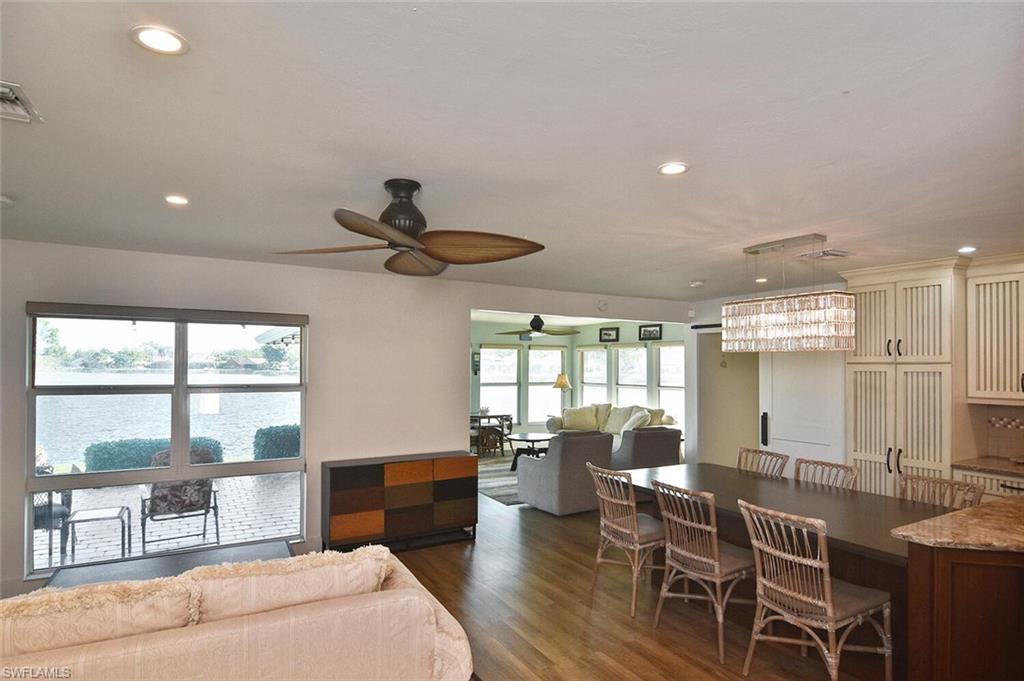 CALOOSA BAYVIEW - Residential