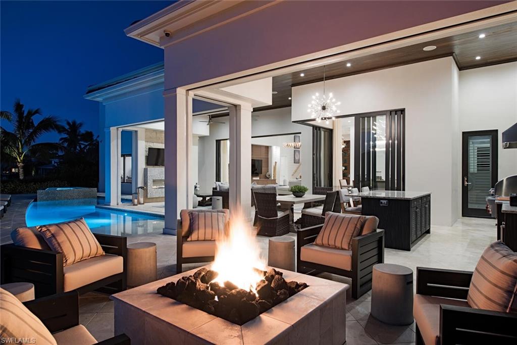 PARK SHORE - Residential