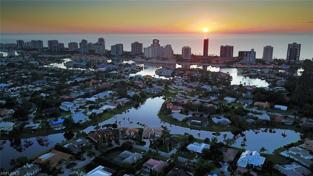 PARK SHORE - Residential