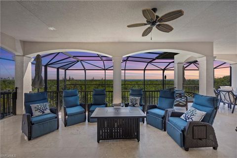 A home in MARCO ISLAND