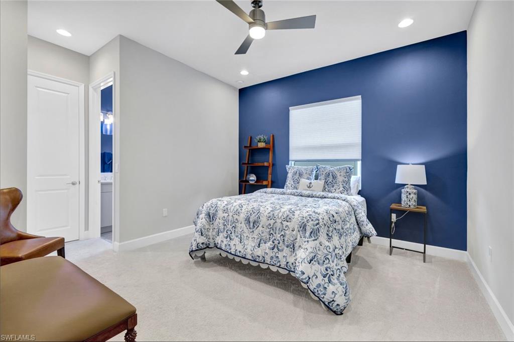 VALENCIA TRAILS - Residential