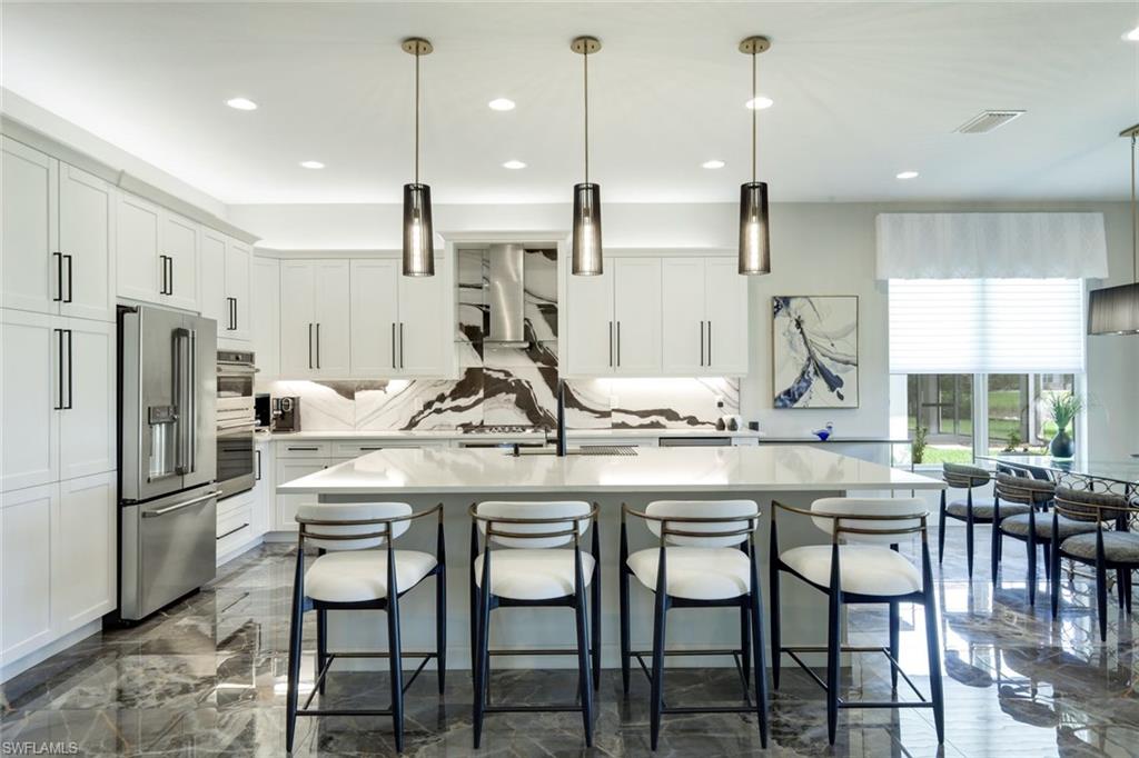 VALENCIA TRAILS - Residential