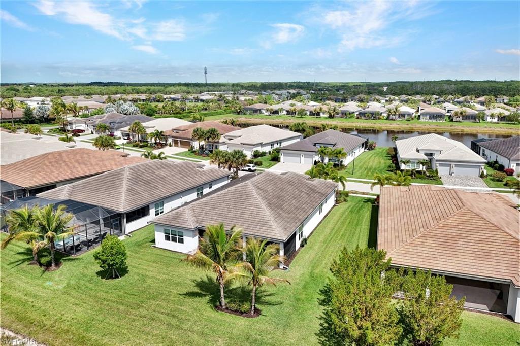 VALENCIA TRAILS - Residential