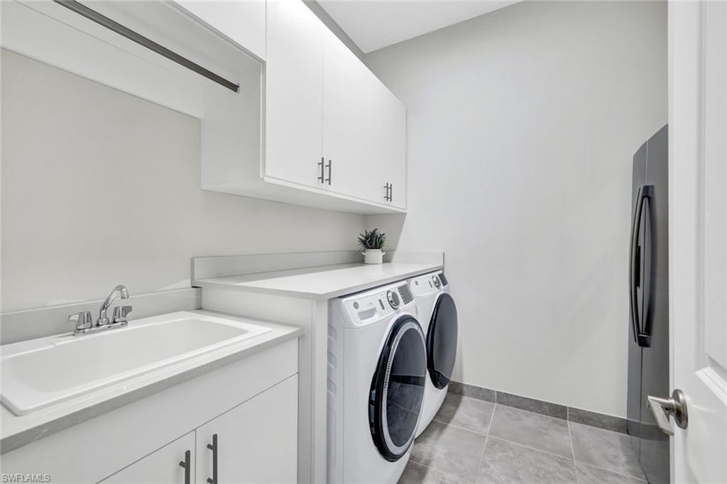 VALENCIA TRAILS - Residential