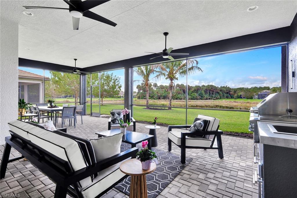 VALENCIA TRAILS - Residential