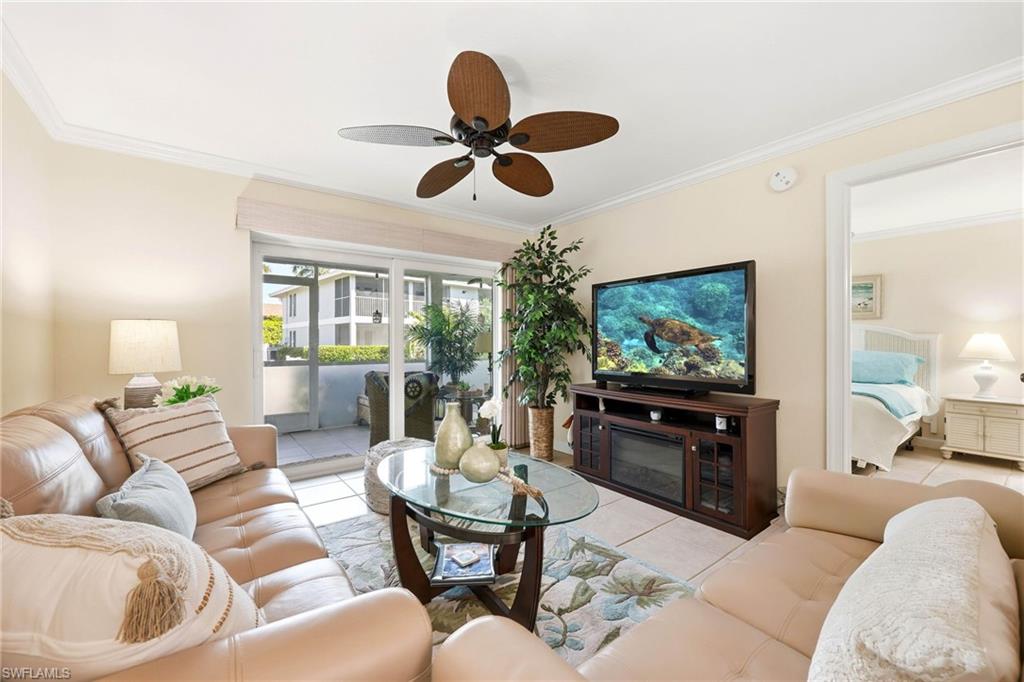 SMOKEHOUSE BAY CLUB - Residential