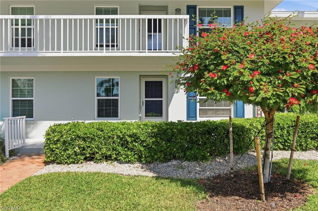 SMOKEHOUSE BAY CLUB - Residential