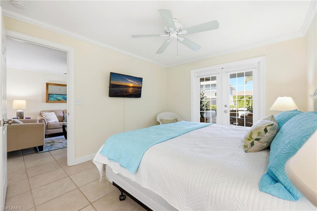 SMOKEHOUSE BAY CLUB - Residential