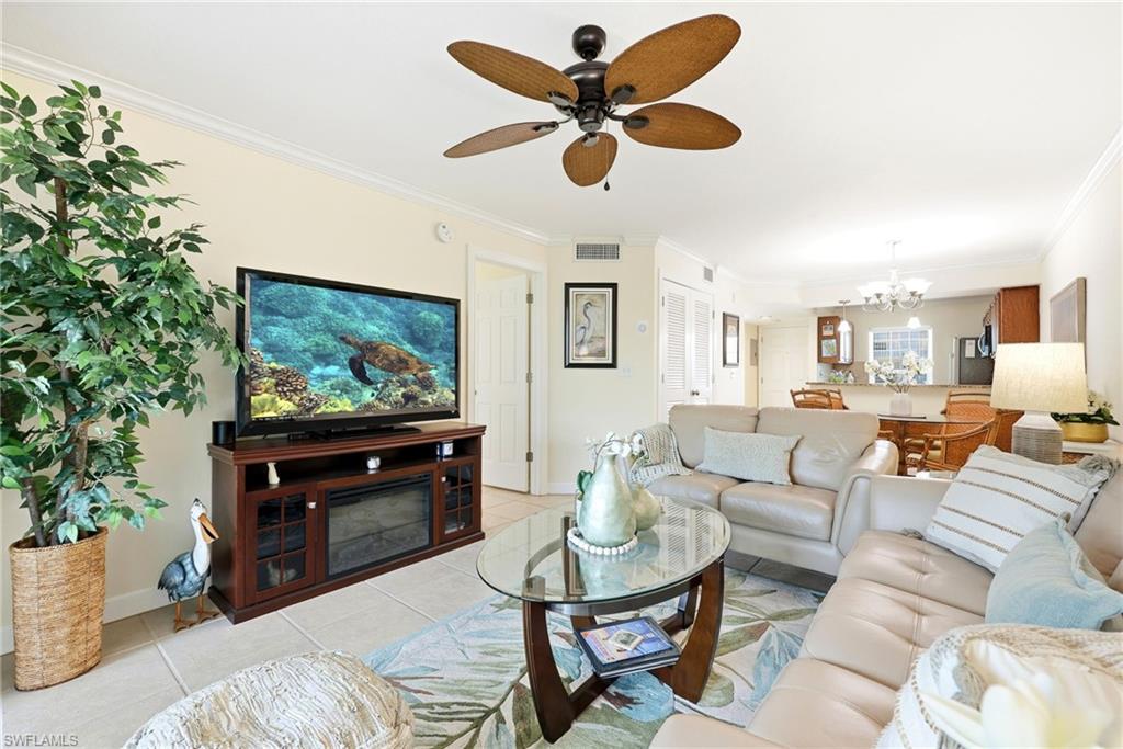 SMOKEHOUSE BAY CLUB - Residential