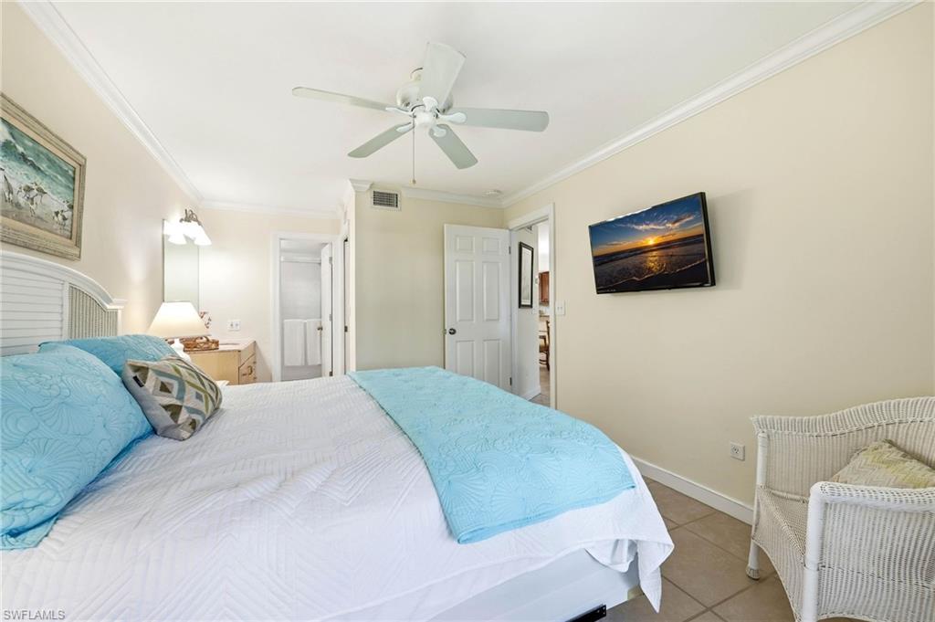 SMOKEHOUSE BAY CLUB - Residential