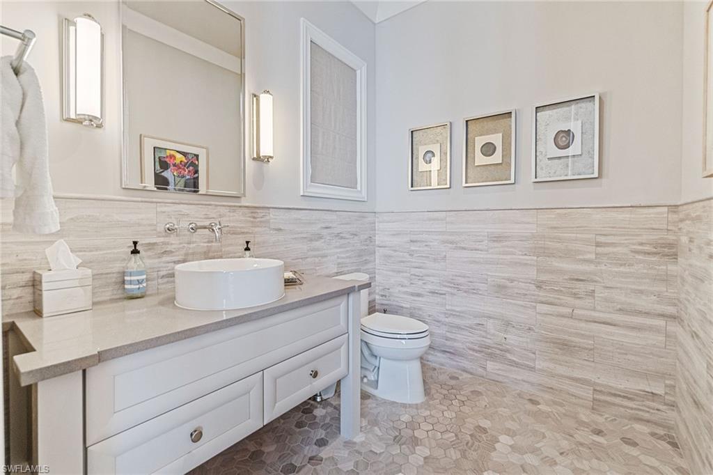 QUAIL WEST - Residential