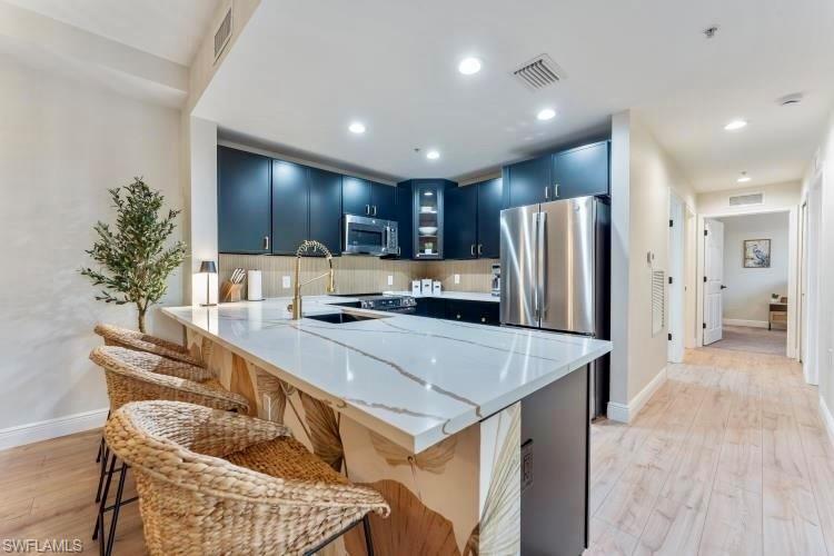 PORTO VISTA CONDO - Residential