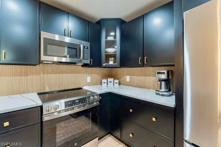 PORTO VISTA CONDO - Residential