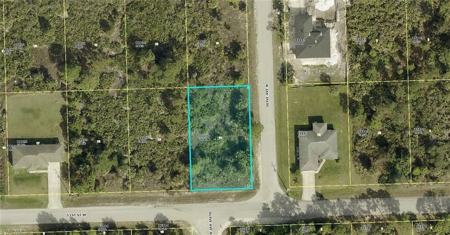 Affordable corner home site in fast growing Lehigh Acres. The same seller has many other sites available for sale and will discount for bulk sales.