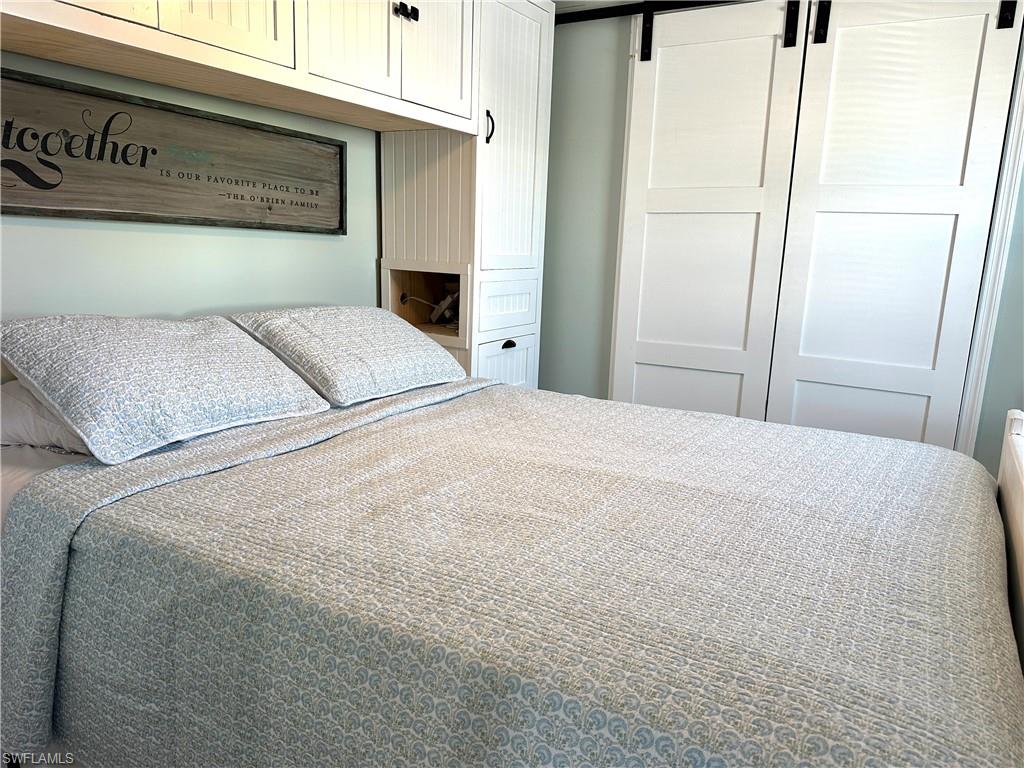 MARINERS COVE - Residential