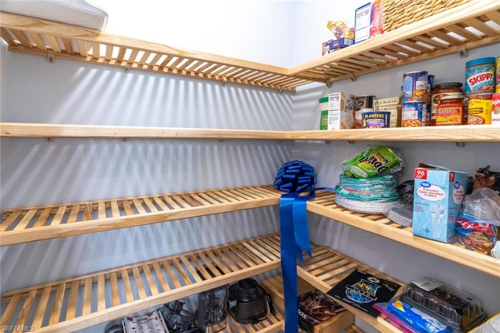 ISLES OF COLLIER PRESERVE - Residential Lease