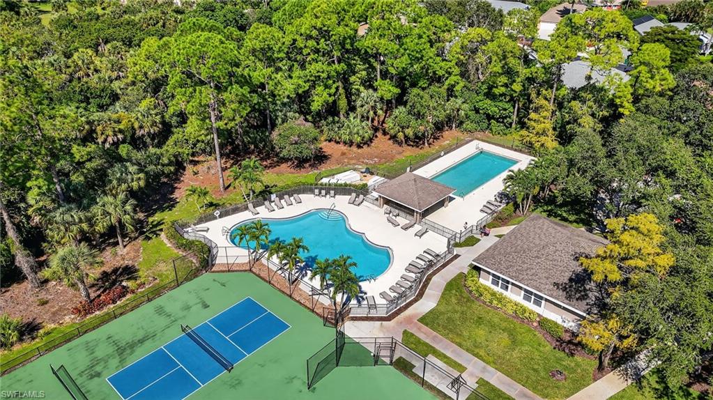 BRIARWOOD - Residential Lease