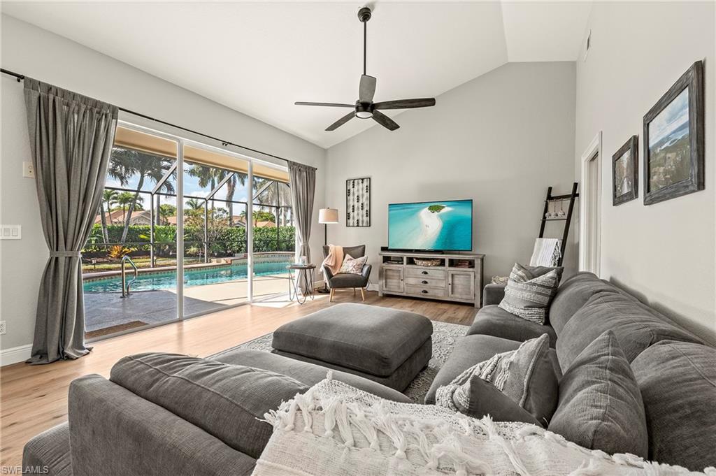 BRIARWOOD - Residential Lease