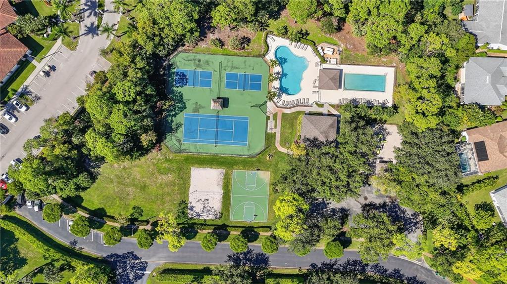 BRIARWOOD - Residential Lease