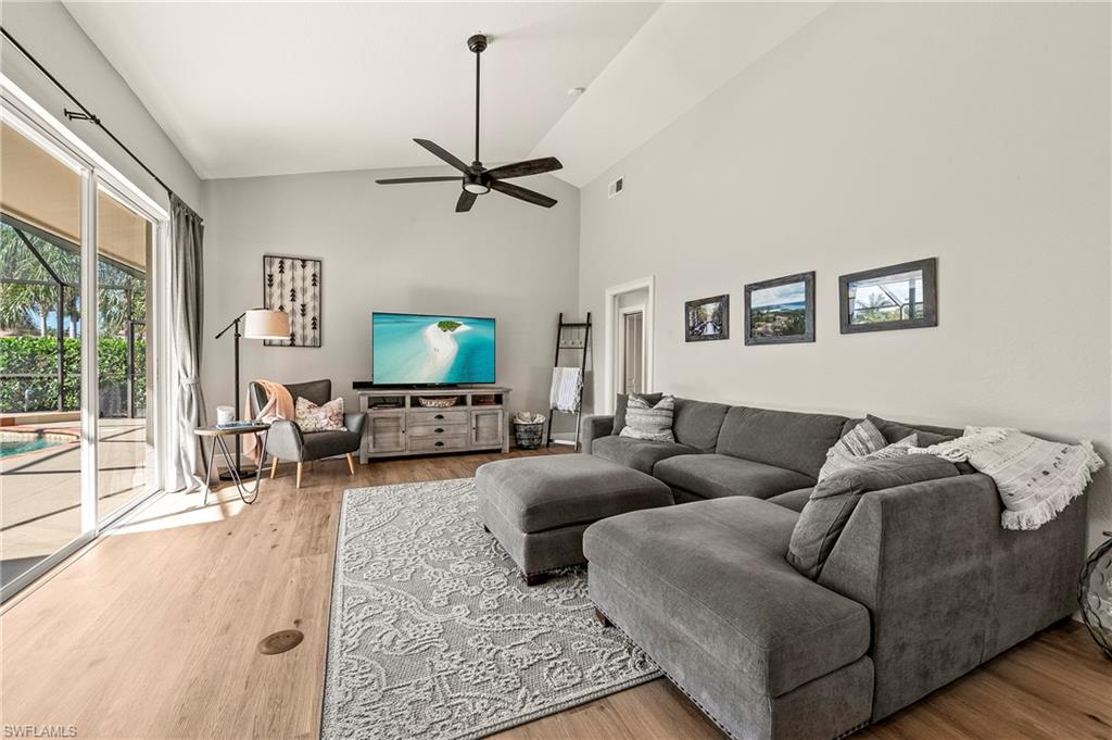 BRIARWOOD - Residential Lease