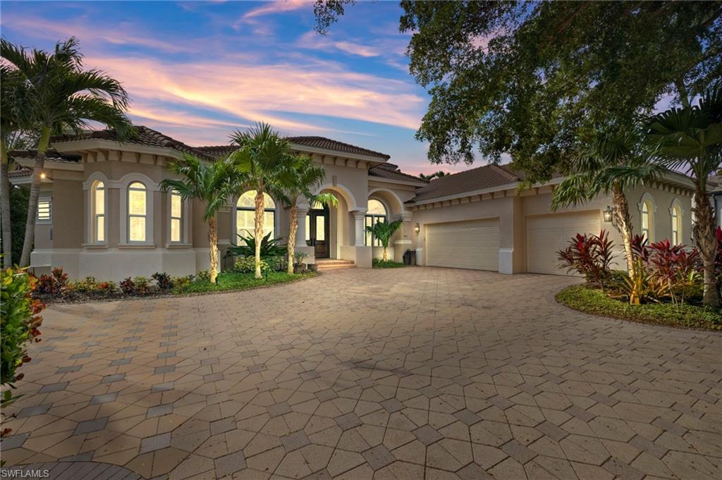 PARK SHORE - Residential