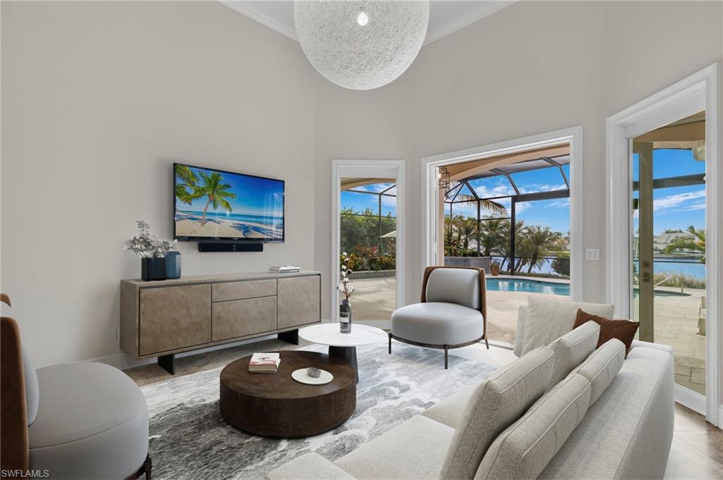 PARK SHORE - Residential