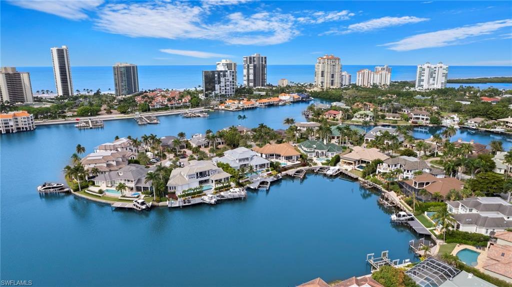 PARK SHORE - Residential