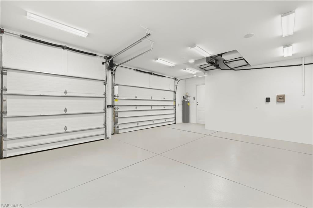 PARK SHORE - Residential