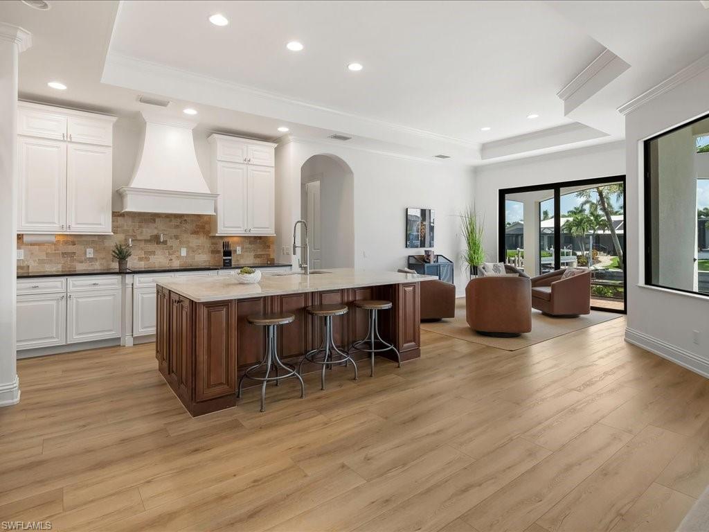 MARCO ISLAND - Residential