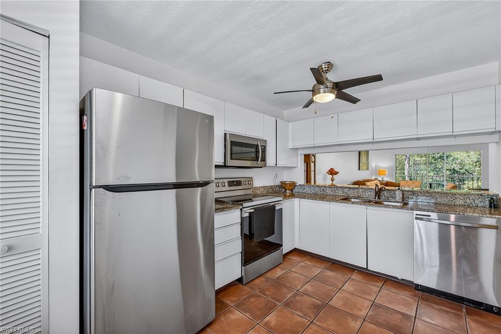 NAPLES SANDPIPER BAY CLUB - Residential