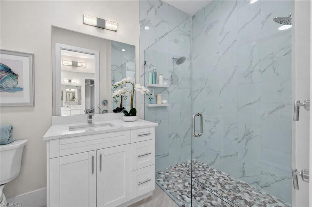 LIVINGSTON WOODS - Residential